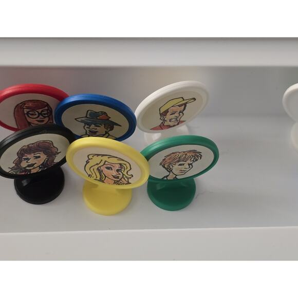 Nostalgic‎ 90s' Carmen San Diego COMPLETE Playing Pieces University Games 1992 - Picture 3 of 14